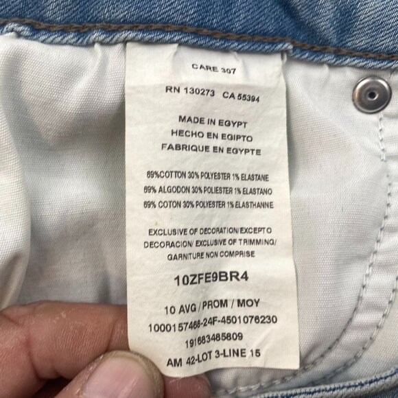 Lee Riders Womens Jeans Size 10 Blue Denim Light Wash Straight Cuffed Casual - Picture 4 of 14